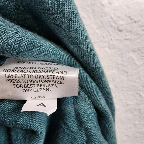 EILEEN FISHER Top Blouse Women's M Green Oversized HIgh Low Hem Boat Neck - Picture 12 of 13